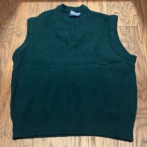 Pendleton 100% Virgin Wool V-Neck Sweater Vest Green Classic Preppy